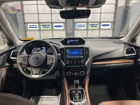 Used 2023 Subaru Forester Touring image 33