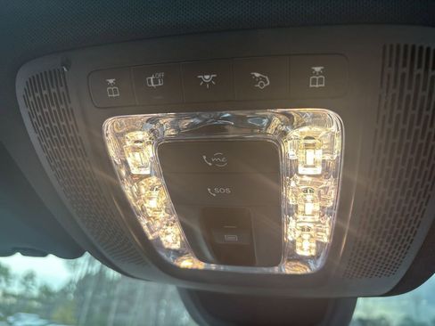 Used 2022 Mercedes-Benz GLE 53 AMG GLE 53 AMG image 29