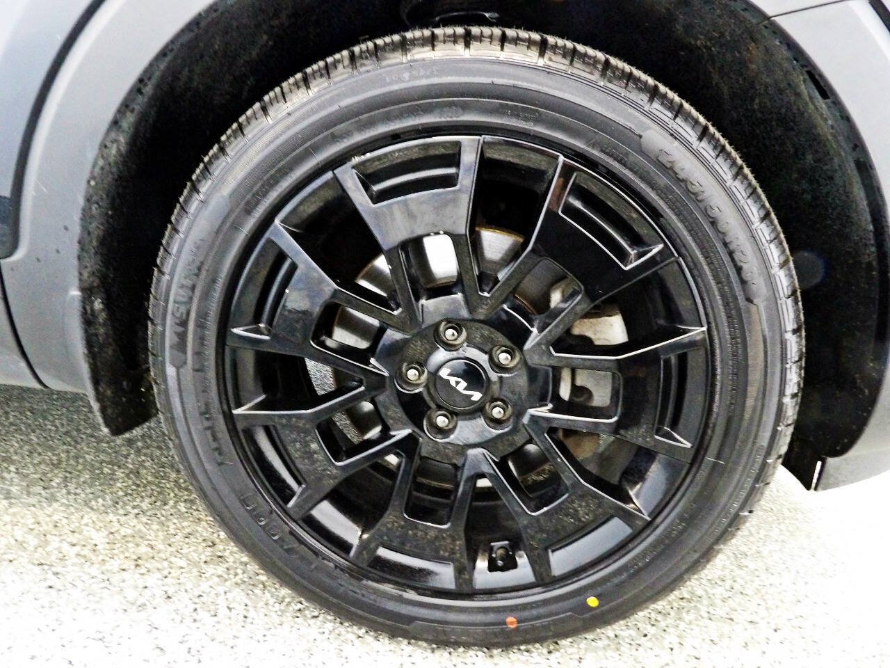 Used 2022 Kia Telluride EX w/ EX Premium Package AWD/4WD image 26