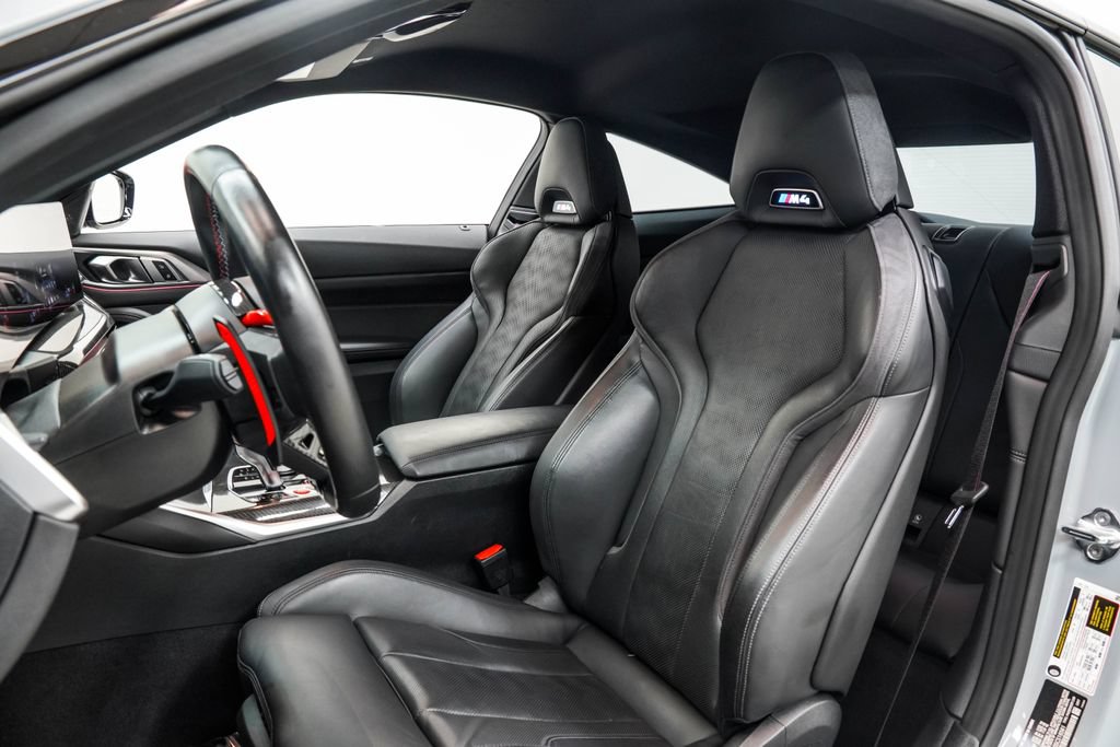 Used 2025 BMW M4 Competition RWD image 16