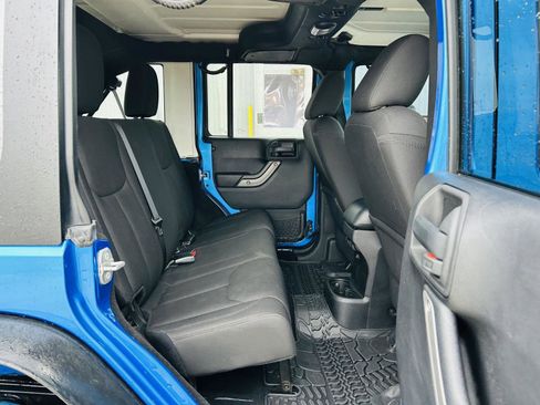 Used 2016 Jeep Wrangler Unlimited Sport image 22
