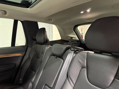Used 2021 Volvo XC90 T8 Inscription Expression w/ Climate Package AWD/4WD image 48