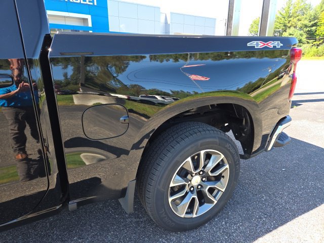 Used 2024 Chevrolet Silverado 1500 LT AWD/4WD image 38