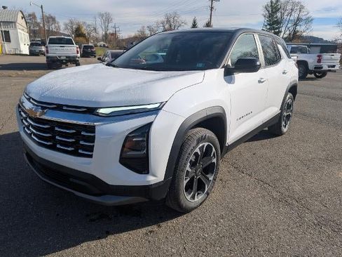 New 2026 Chevrolet Equinox LT w/ Convenience Package II image 5