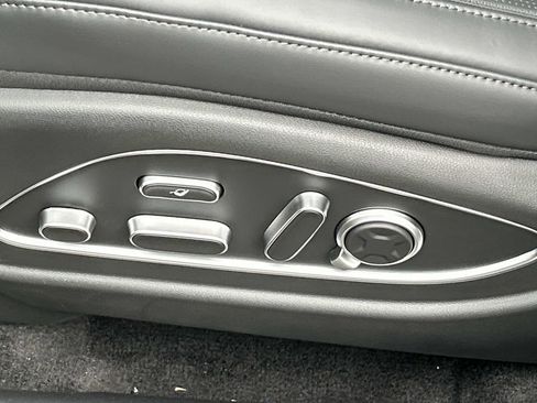 New 2026 Hyundai Palisade Calligraphy AWD/4WD image 16