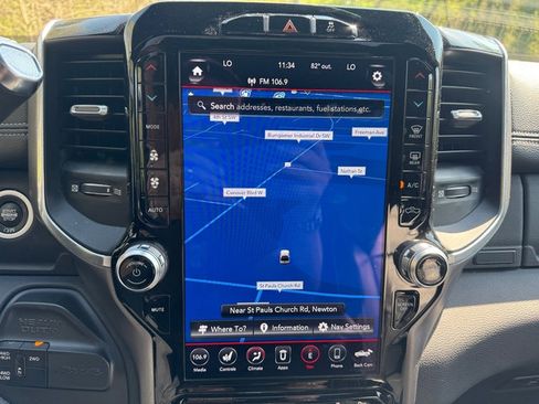 Used 2020 RAM 3500 Laramie w/ Night Edition image 31