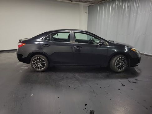 Used 2015 Toyota Corolla S FWD image 9