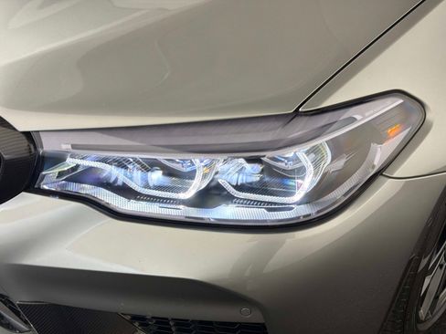 Used 2019 BMW M5 w/ Executive Package AWD/4WD image 10