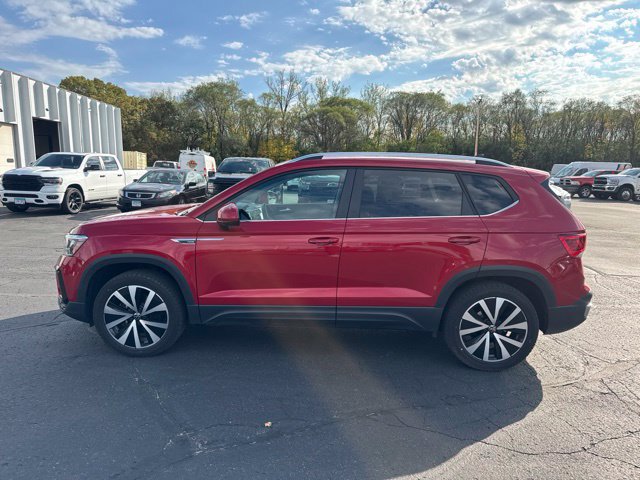 Used 2022 Volkswagen Taos SE AWD/4WD image 5