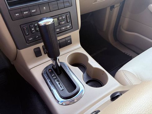 Used 2007 Ford Explorer Sport Trac Limited RWD image 53