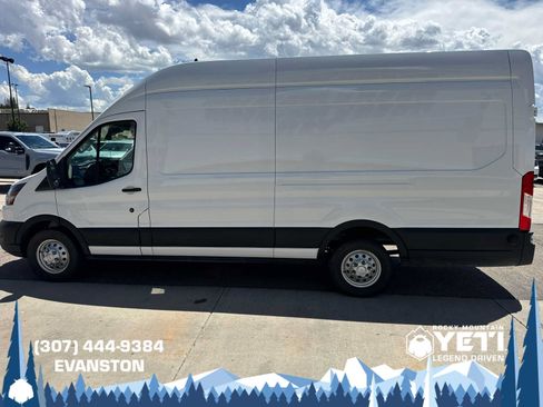 Used 2025 Ford Transit 250 148 High Roof Extended AWD image 6