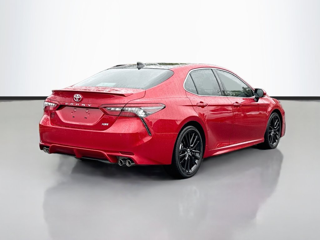 Used 2024 Toyota Camry XSE w/ Driver Assist Package FWD image 7