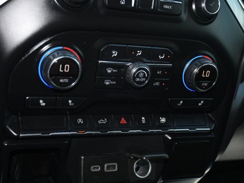 Used 2019 Chevrolet Silverado 1500 LT w/ All-Star Edition RWD image 14