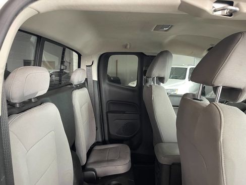 Used 2017 Chevrolet Colorado LT w/ LT Convenience Package image 29