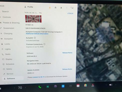 Used 2022 Tesla Model S Plaid image 38