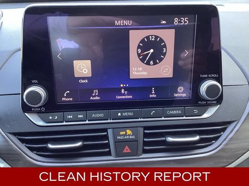 Used 2025 Nissan Altima 2.5 SV AWD/4WD image 3