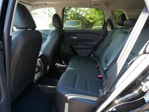 New 2026 Nissan Rogue SV w/ SV Premium Package image 6