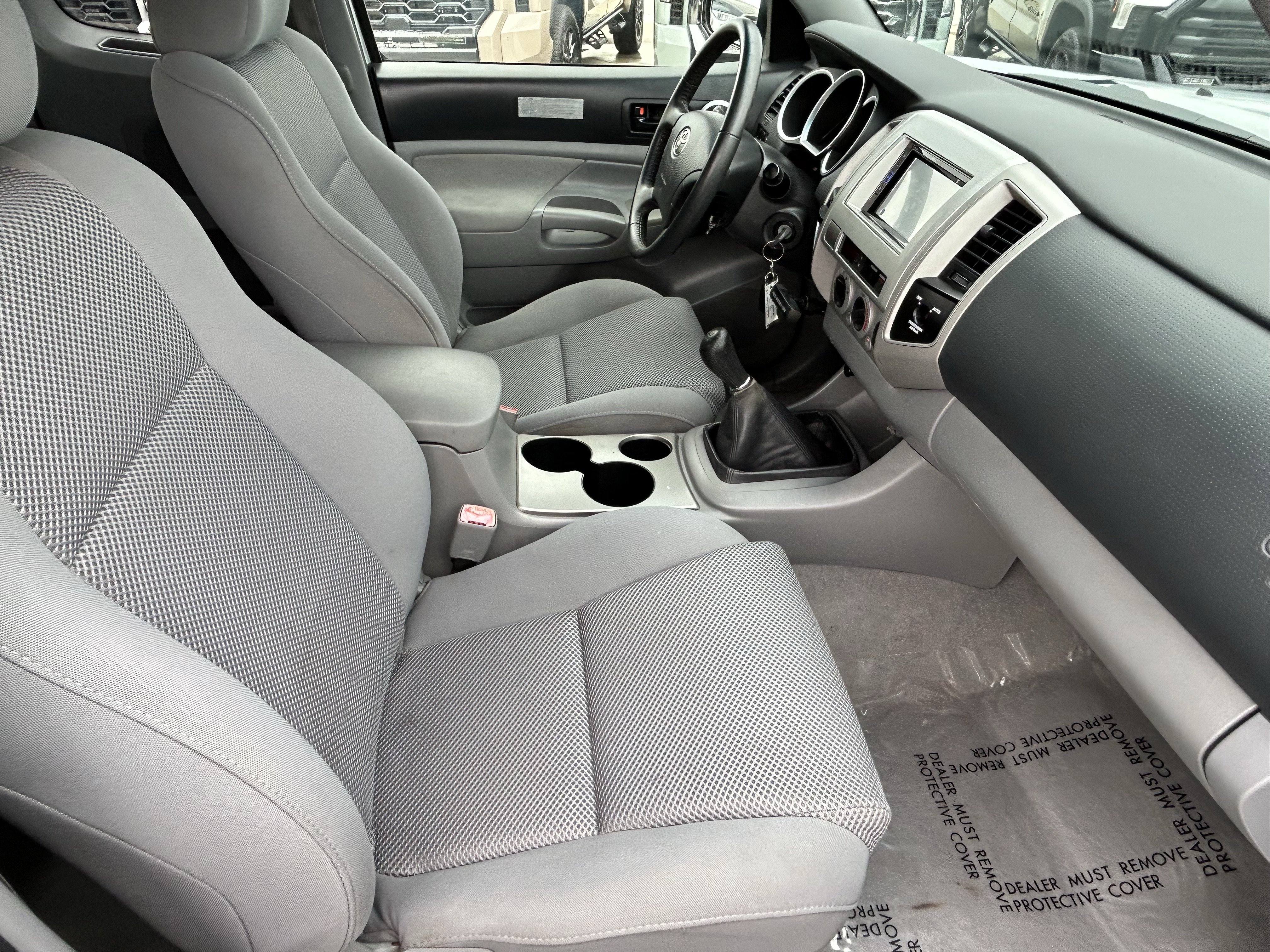 Used 2005 Toyota Tacoma 4x4 Access Cab image 10