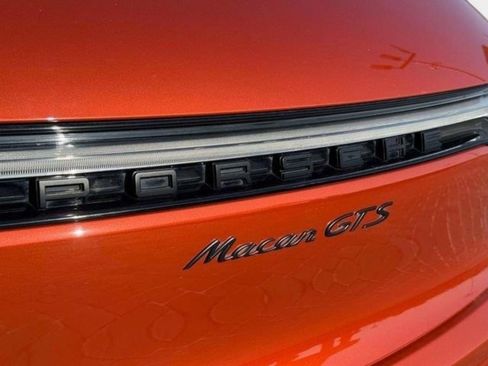 Used 2022 Porsche Macan GTS w/ Sport Chrono Package AWD/4WD image 26