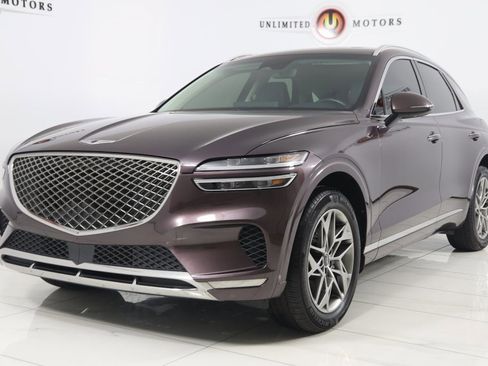 Used 2022 Genesis GV70 2.5T w/ Select Package image 5