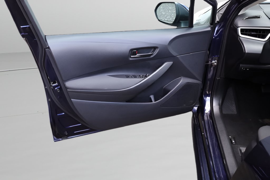 Certified 2024 Toyota Corolla LE FWD image 15