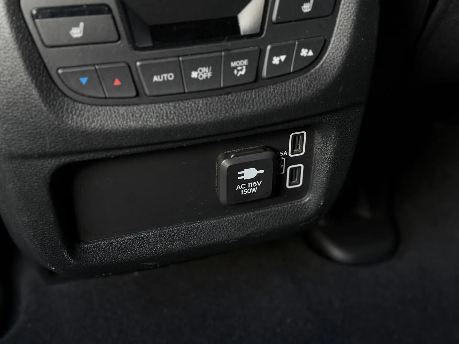 Used 2022 Honda Passport Elite image 42