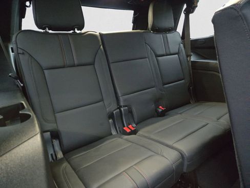 Used 2021 Chevrolet Tahoe RST image 18