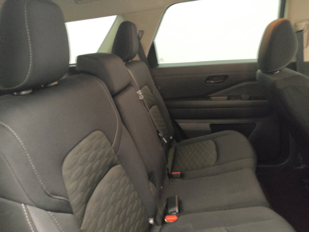 Used 2023 Nissan Pathfinder S w/ Cargo Package FWD image 19