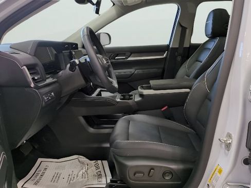 Used 2026 GMC Terrain Denali AWD/4WD image 16