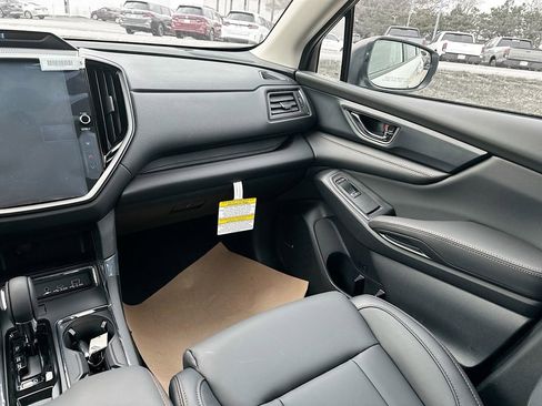 New 2026 Subaru Ascent Limited Bronze image 31