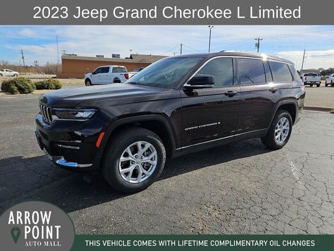 Used 2023 Jeep Grand Cherokee L Limited w/ Trailer Tow Group (B) image 5