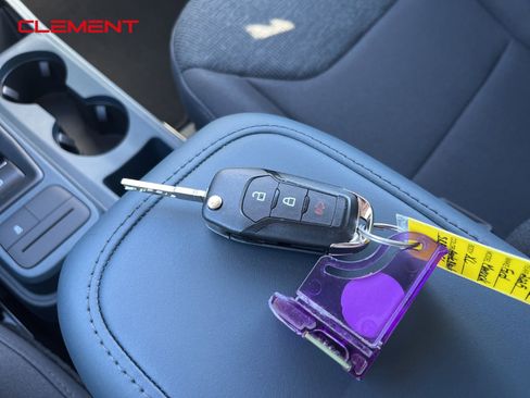 New 2025 Ford Maverick XL w/ Equipment Group 101A image 38