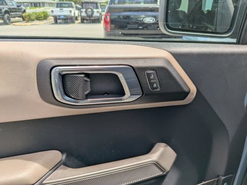 Used 2022 Ford Bronco Wildtrak AWD/4WD image 22