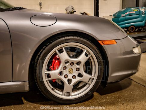 Used 2005 Porsche 911 Carrera S RWD image 40