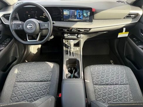 New 2026 Nissan Kicks SV w/ SV Premium Package image 25