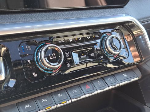 Used 2022 GMC Sierra 1500 Denali image 20