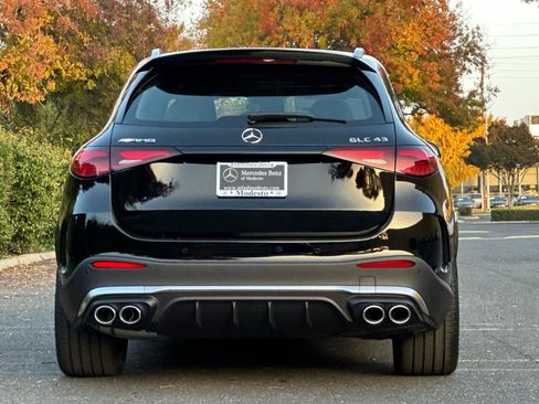 New 2026 Mercedes-Benz GLC 43 AMG 4MATIC image 4