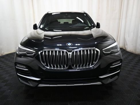 Used 2021 BMW X5 xDrive40i w/ Premium Package AWD/4WD image 2