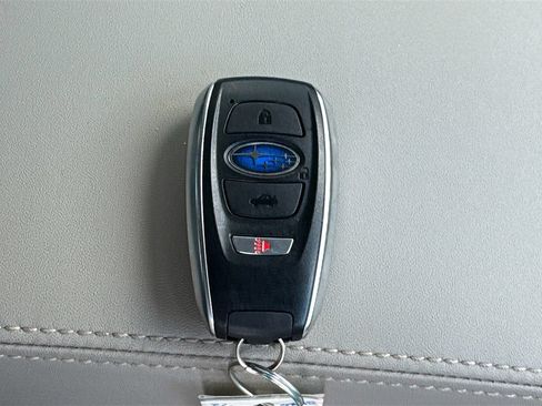 Used 2023 Subaru Forester Limited AWD/4WD image 32