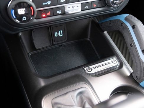 Used 2023 Ford Bronco Wildtrak AWD/4WD image 5