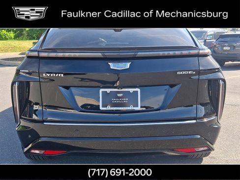 Certified 2024 Cadillac Lyriq Luxury w/ LPO, Floor Liner Package AWD/4WD image 6