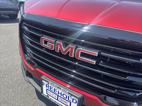 Certified 2023 GMC Terrain SLE w/ Driver Convenience Package AWD/4WD image 30