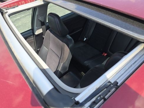 Used 2017 Toyota Camry XSE w/ Moonroof Package image 3