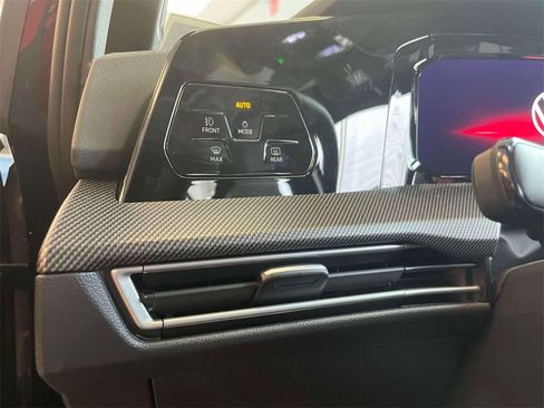 New 2025 Volkswagen GTI SE image 21