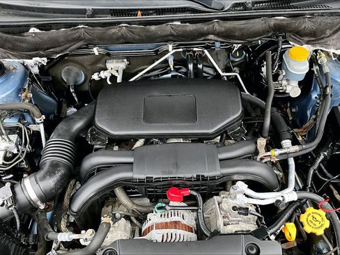 Used 2011 Subaru Outback 2.5i Premium w/ All-Weather Pkg image 32