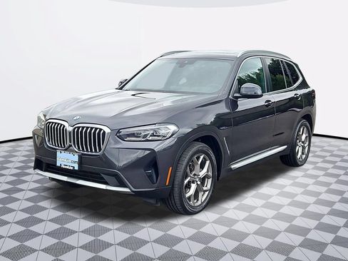 Used 2022 BMW X3 xDrive30i w/ Convenience Package AWD/4WD image 2