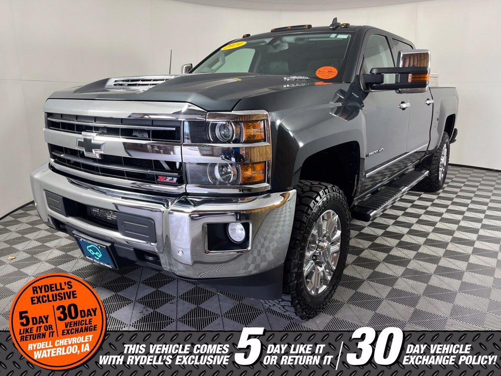 Used 2019 Chevrolet Silverado 2500 LTZ w/ Duramax Plus Package AWD/4WD image 9