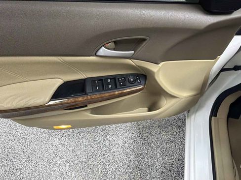 Used 2010 Honda Accord EX-L image 13