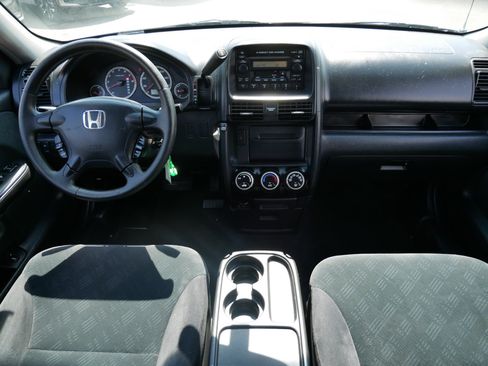 Used 2005 Honda CR-V EX image 10