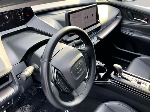 Used 2023 Toyota Prius Limited w/ Limited Premium Package AWD/4WD image 18